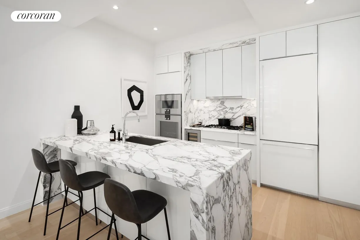New York City Real Estate | View 10 Riverside Boulevard, 35C | room 2