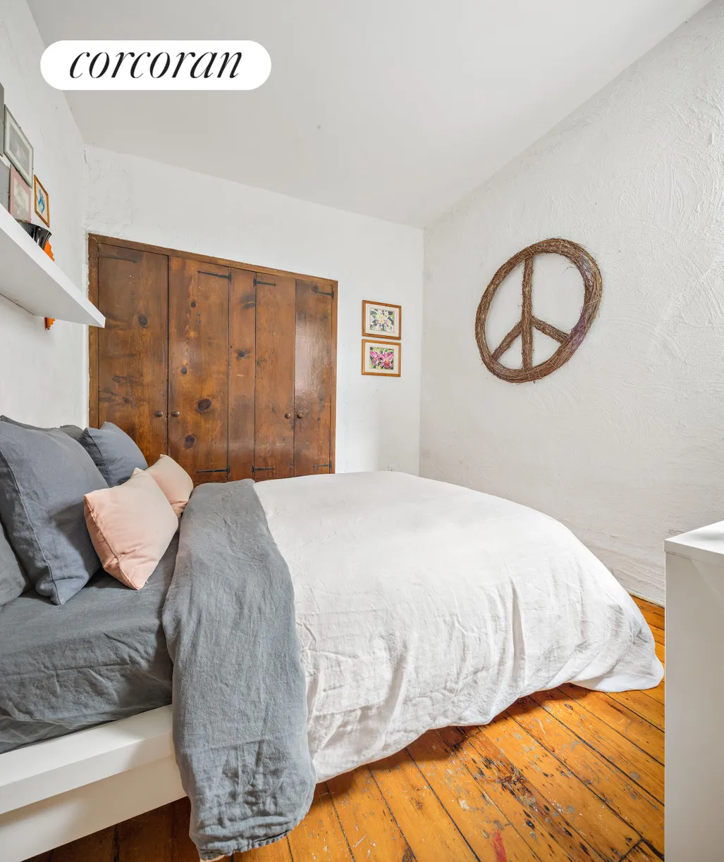 New York City Real Estate | View 236 East 6th Street, 4E | room 1