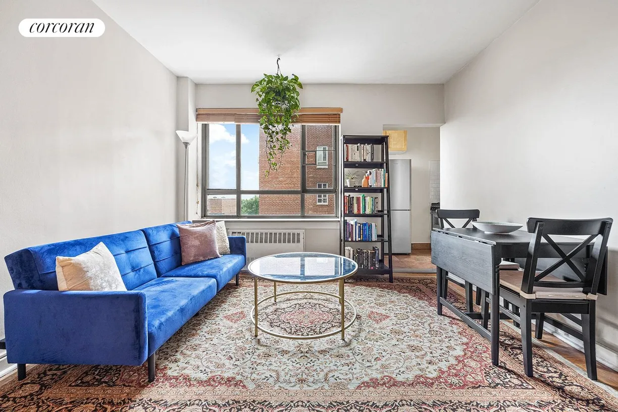 New York City Real Estate | View 130 8th Avenue, 7J | 1 Bath