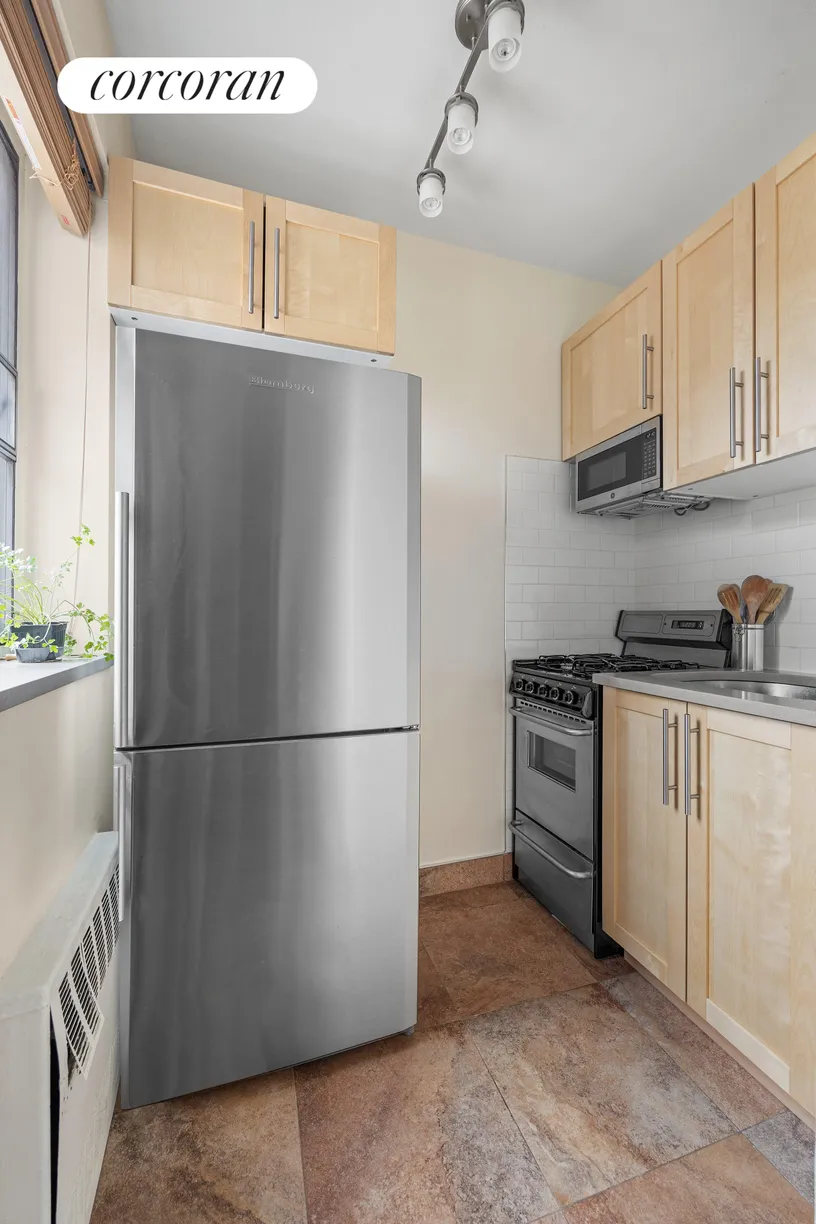 New York City Real Estate | View 130 8th Avenue, 7J | Kitchen