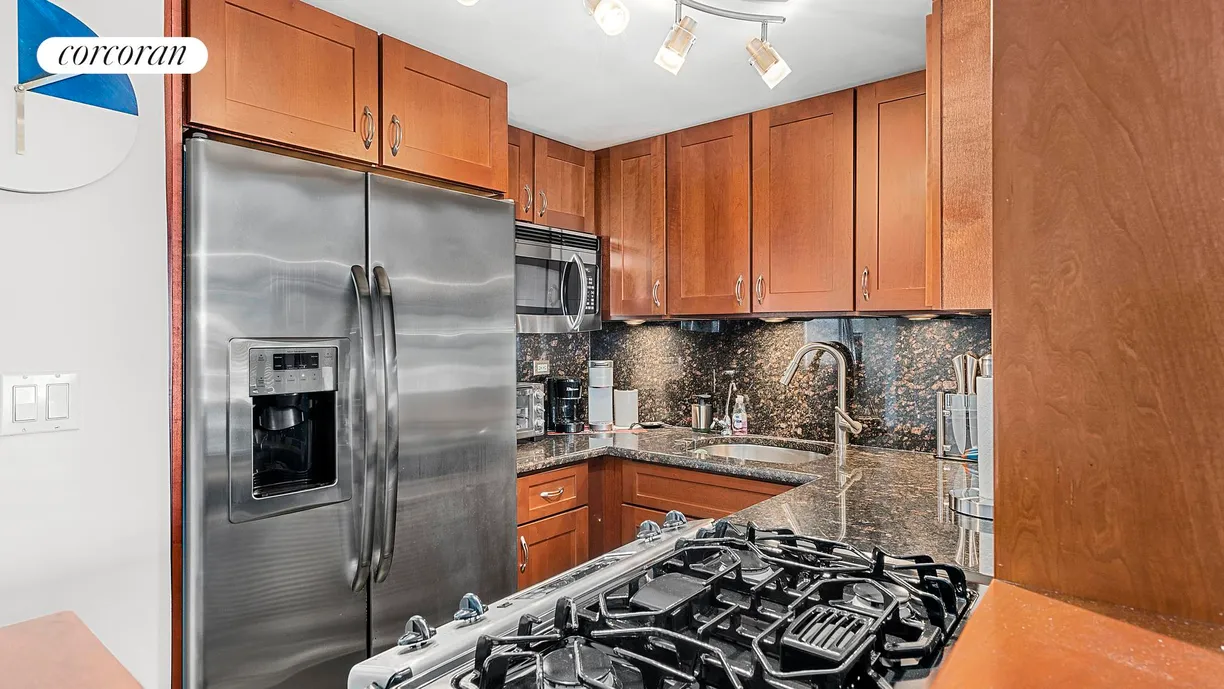 New York City Real Estate | View 166 East 61st Street, 14P | room 1