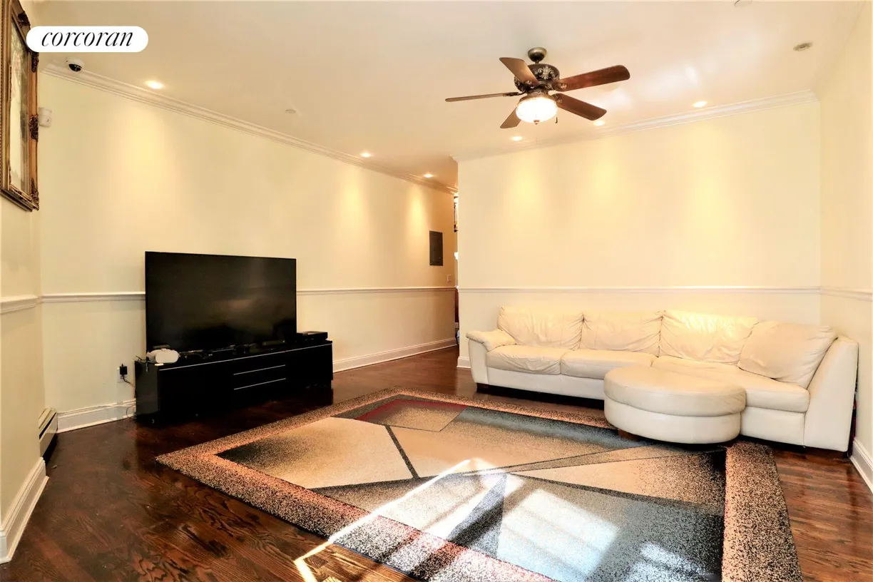 New York City Real Estate | View 105 Kings Highway, 3C | 3 Beds, 2 Baths