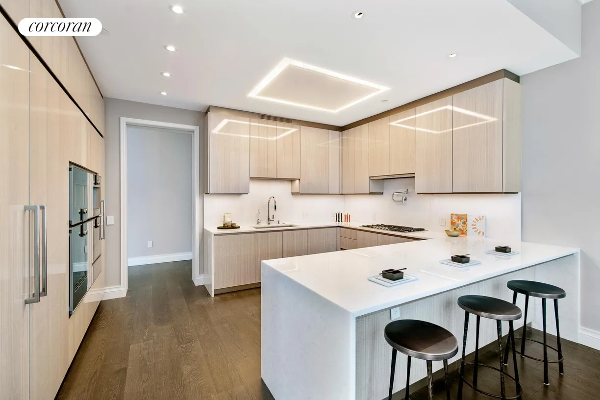 New York City Real Estate | View 35 Hudson Yards, 7003 | Kitchen