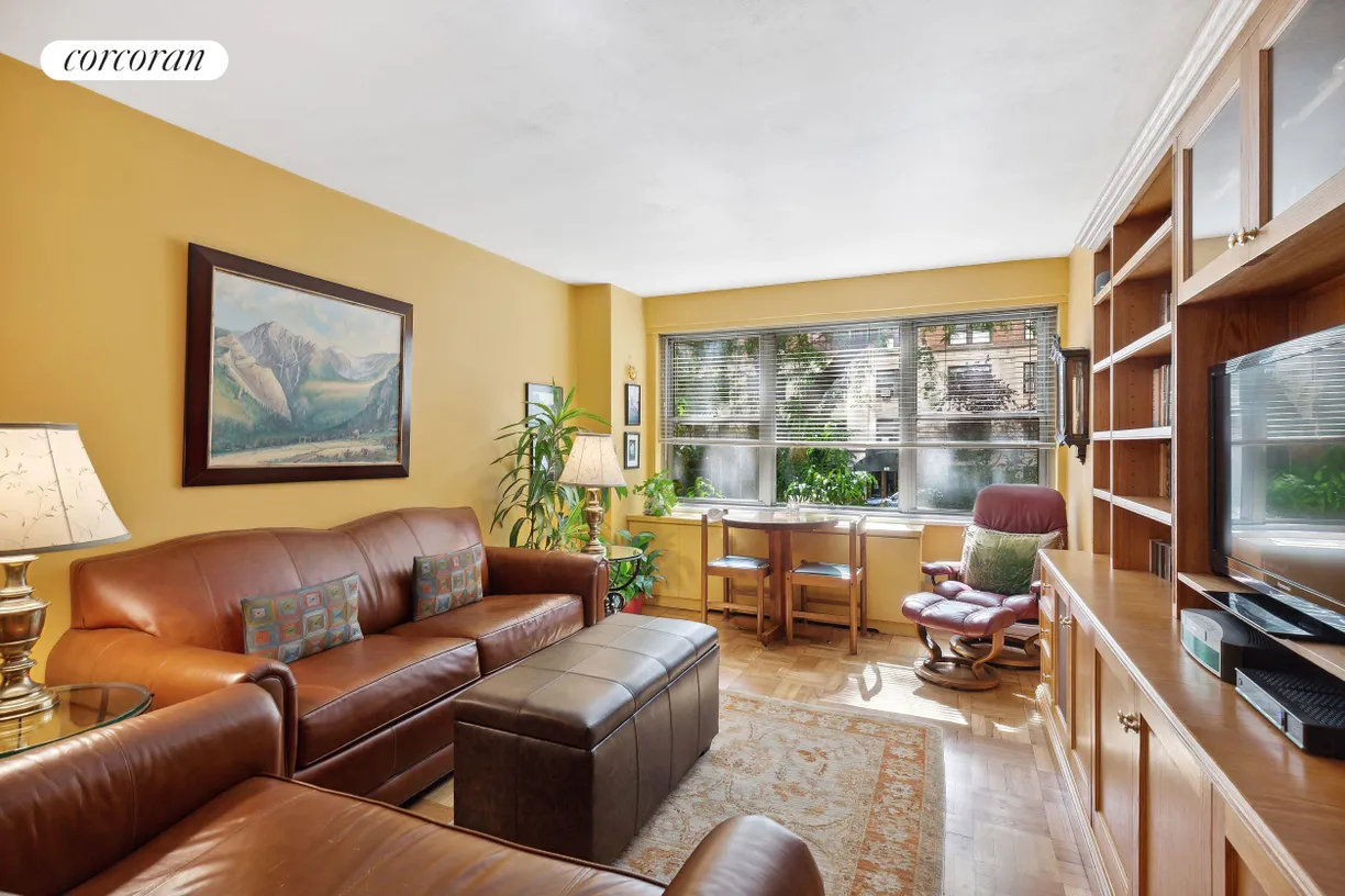 New York City Real Estate | View 15 West 72nd Street, 2R | 1 Bed, 1 Bath