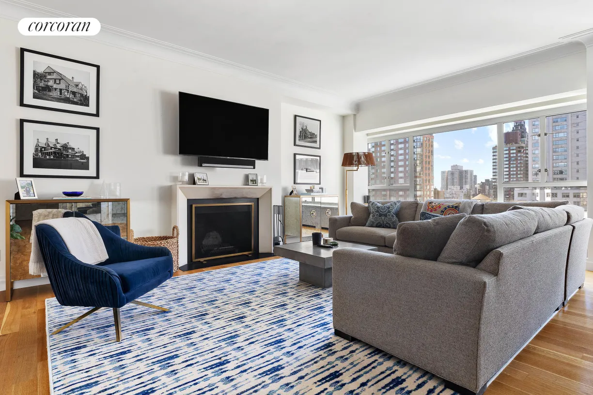 New York City Real Estate | View 200 East 66th Street, PHD2001 | Living Room