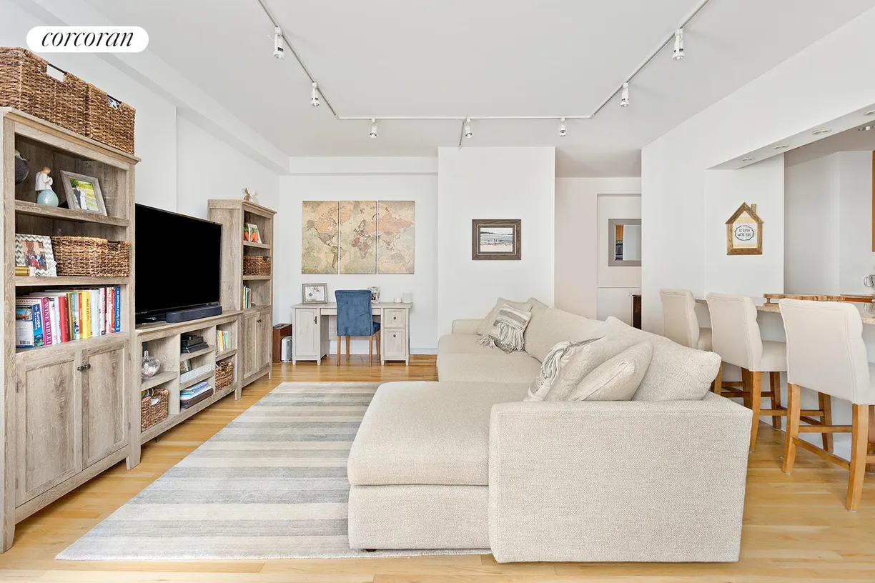 New York City Real Estate | View 143 East 34th Street, 6S | Living Room