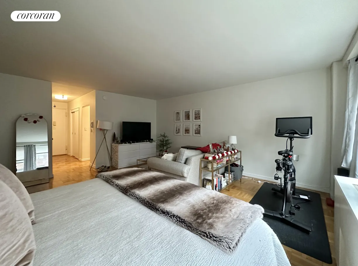 New York City Real Estate | View 139 East 33rd Street, 10D | room 1