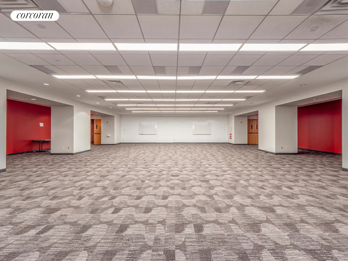 New York City Real Estate | View 233 Broadway, OFFICE | room 32 | View 33