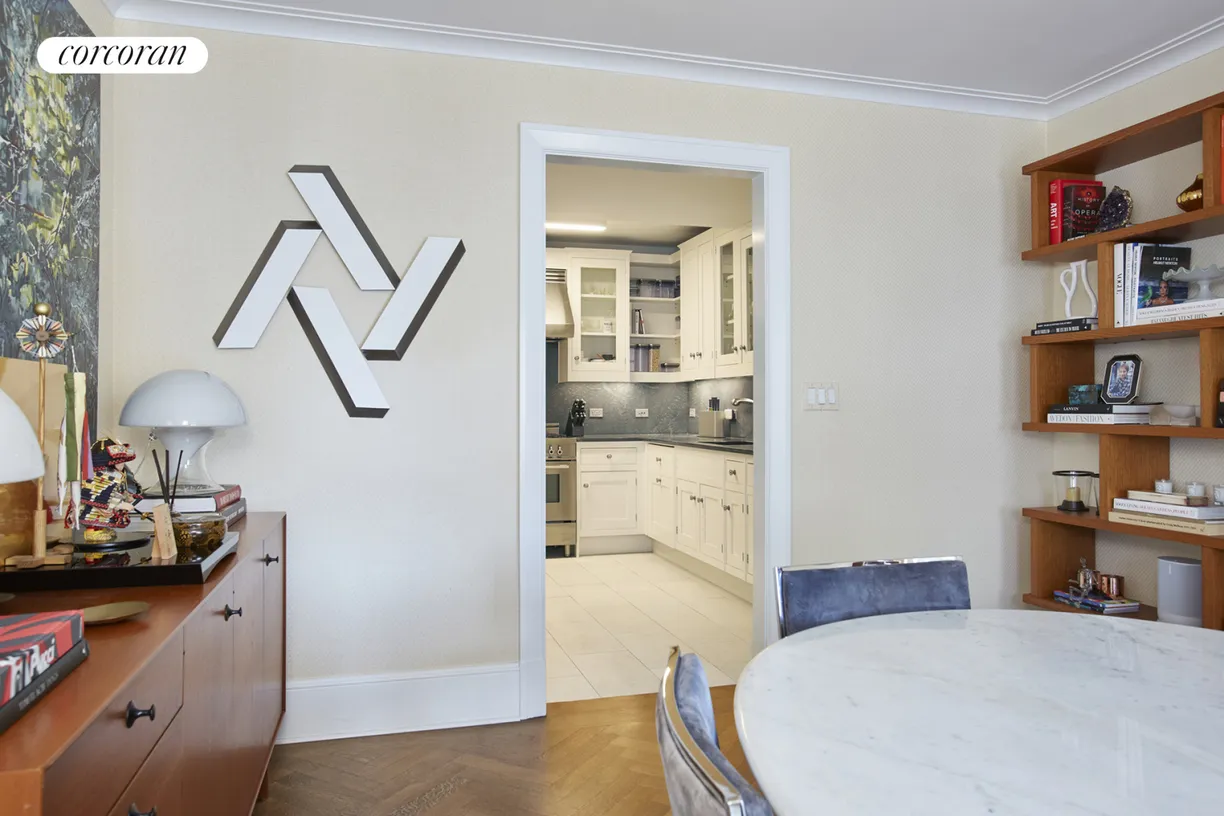 New York City Real Estate | View 530 Park Avenue, 15B | room 4 | View 5