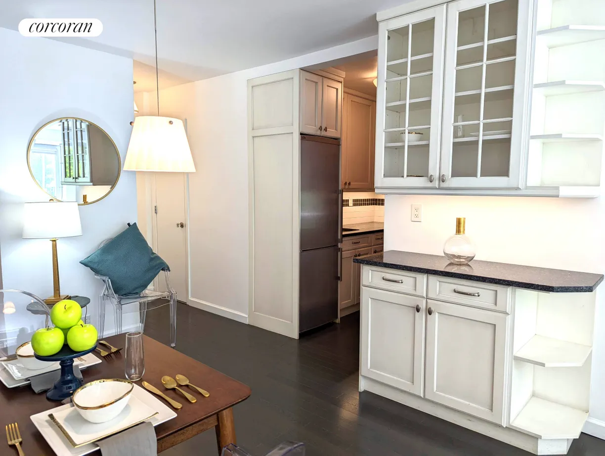 New York City Real Estate | View 69 Fifth Avenue, 2C | Living Room