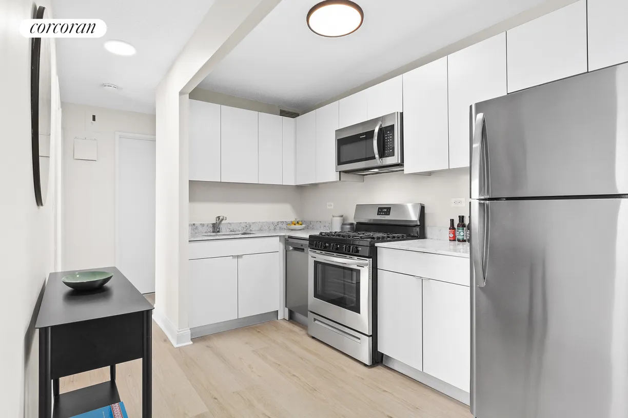 New York City Real Estate | View 1990 Lexington Avenue, 18D | room 1