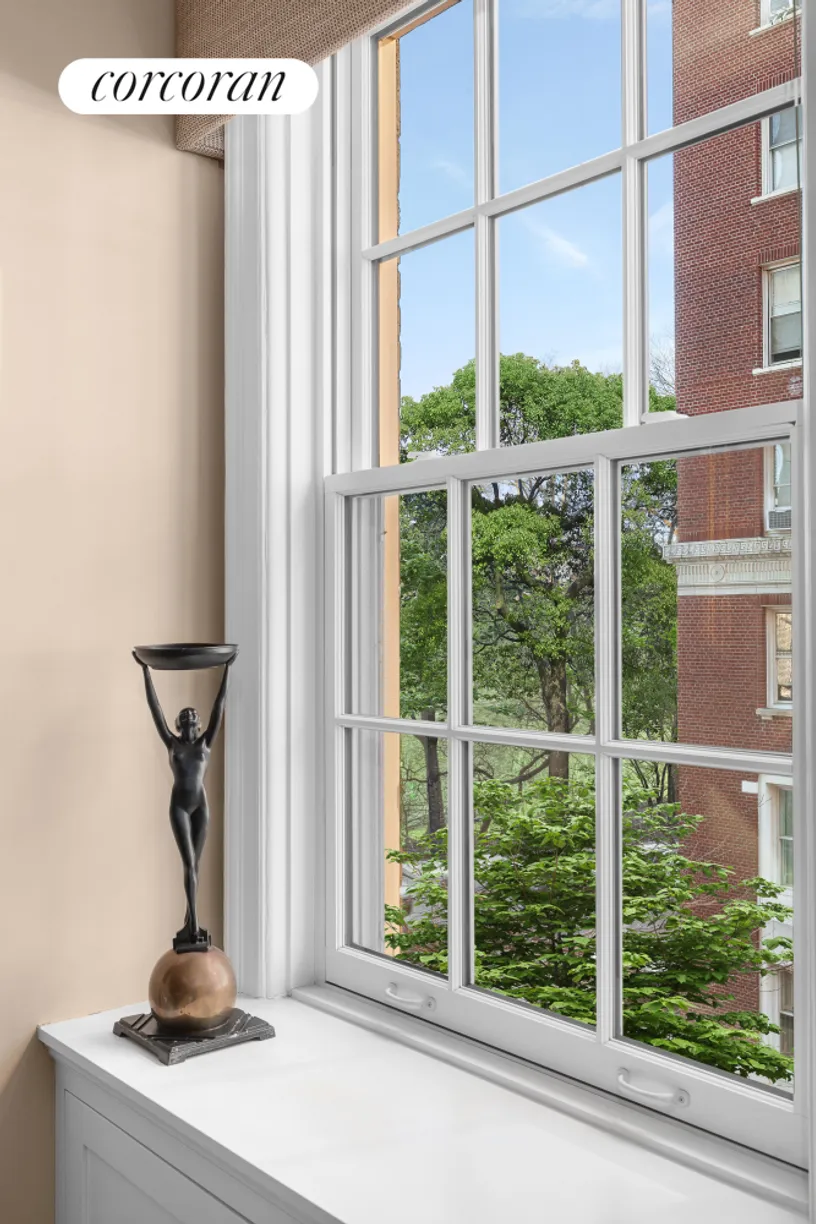 New York City Real Estate | View 173-175 Riverside Drive, 4H | room 1