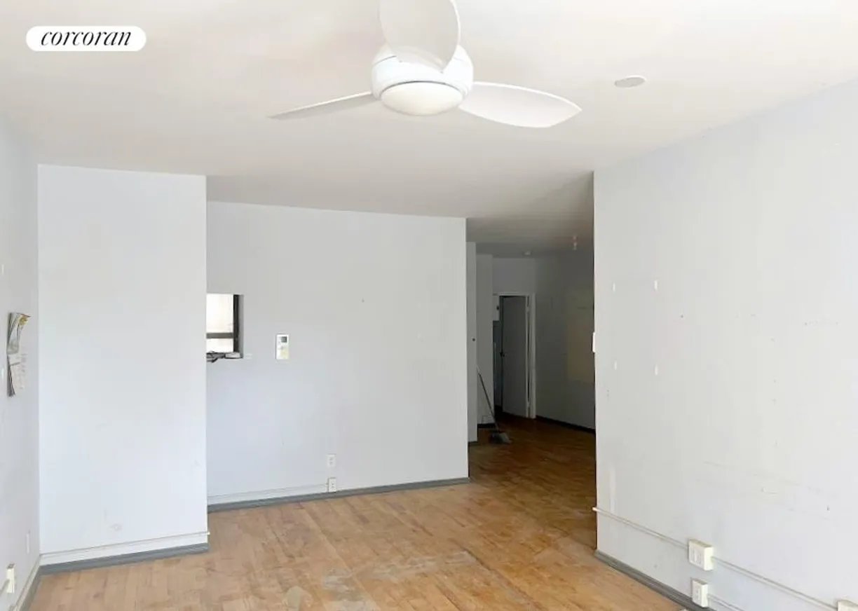 New York City Real Estate | View 35 Central Park North, 1A | room 2