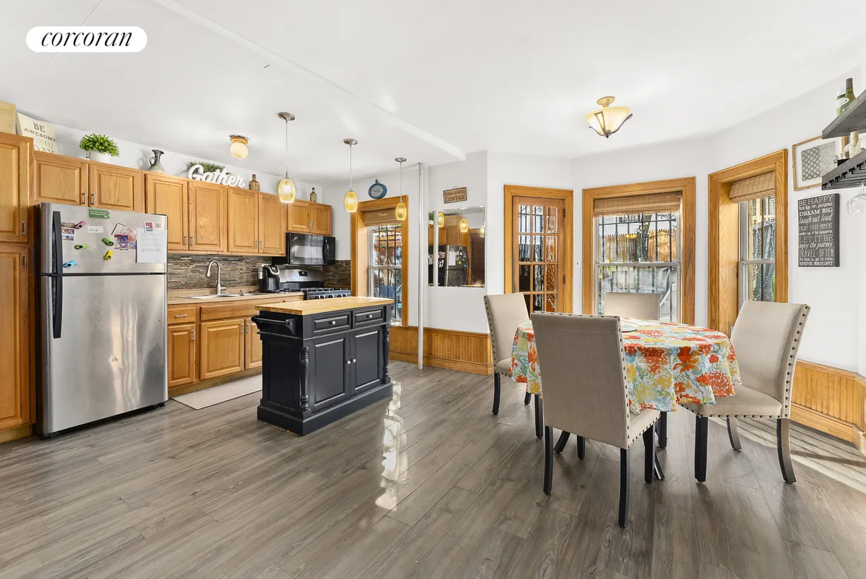 New York City Real Estate | View 658 Eastern Parkway | 3 Baths