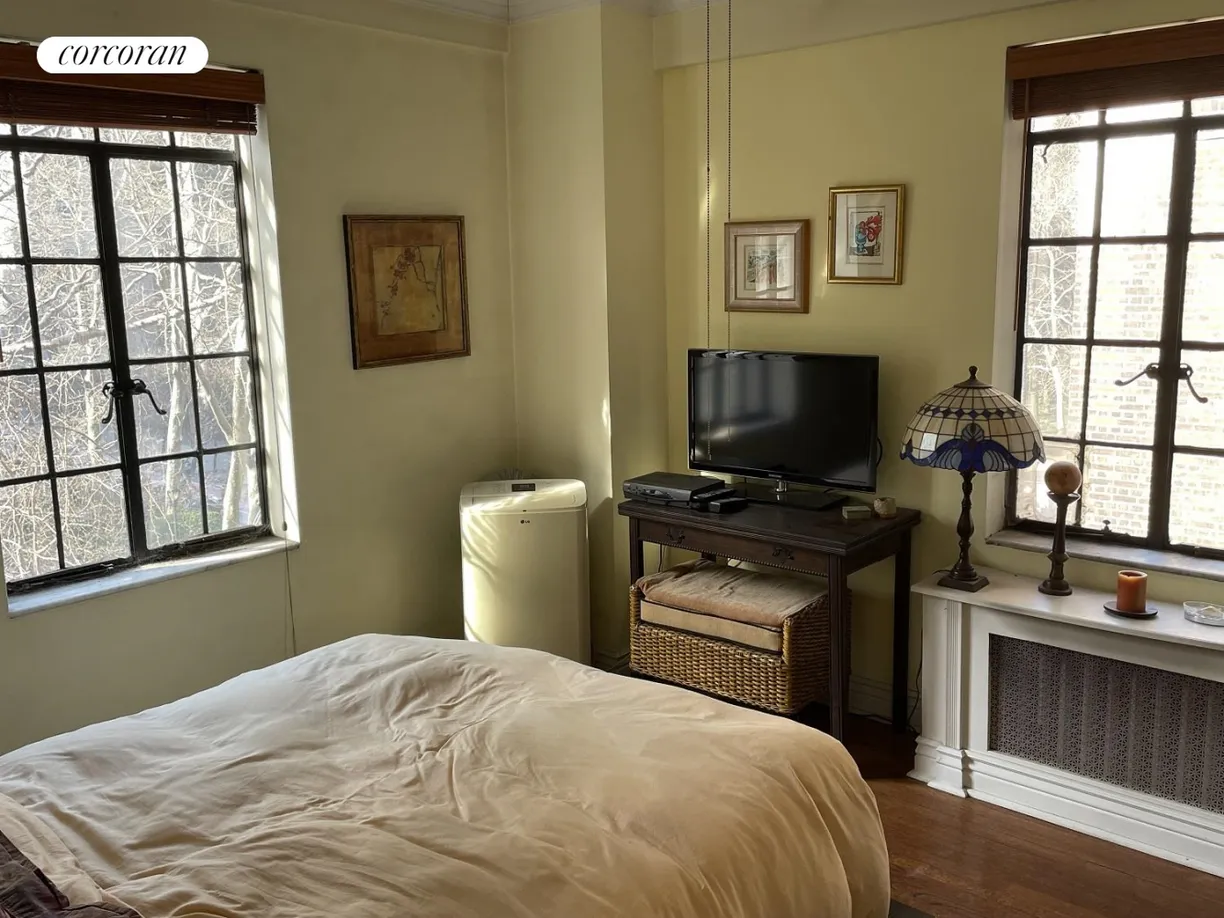 New York City Real Estate | View 25 Tudor City Place, 411 | room 2