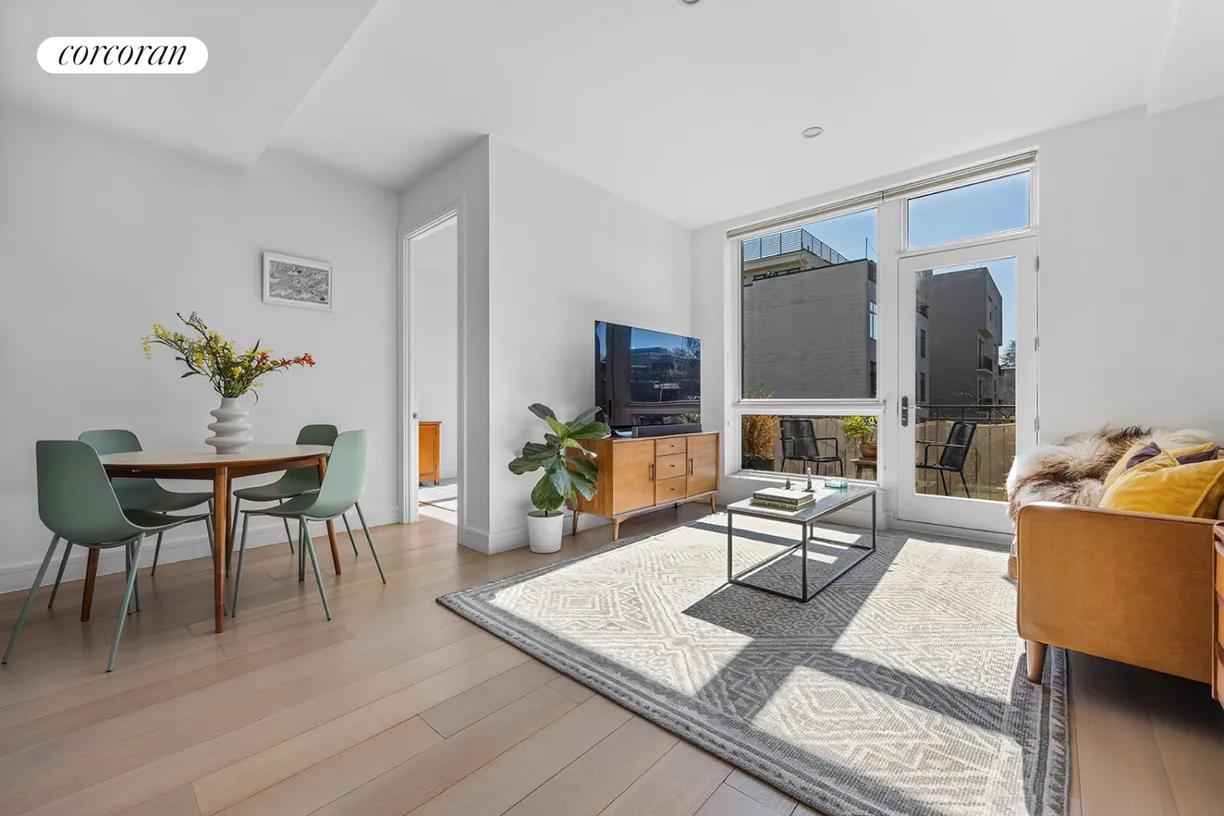 New York City Real Estate | View 695 6th Avenue, 3M | Living Room