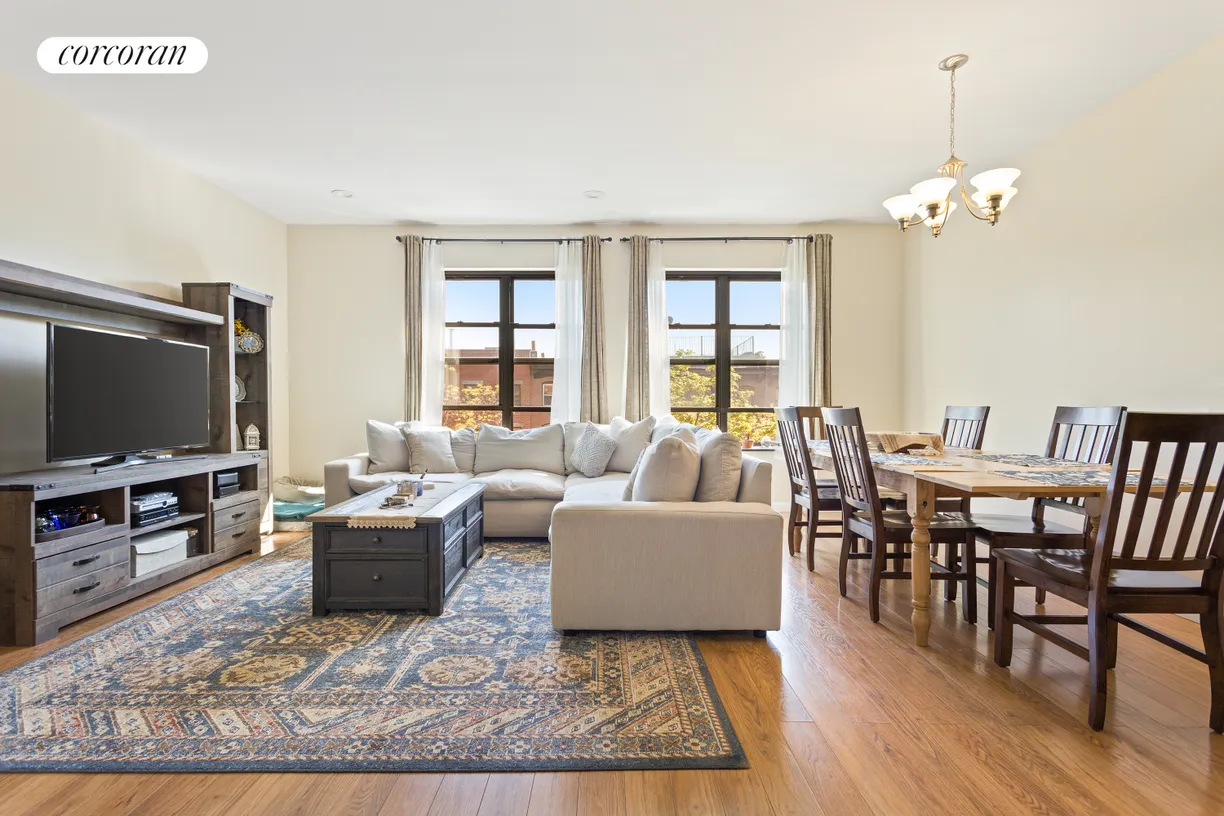 New York City Real Estate | View 649 Warren Street, 3A | Living Room