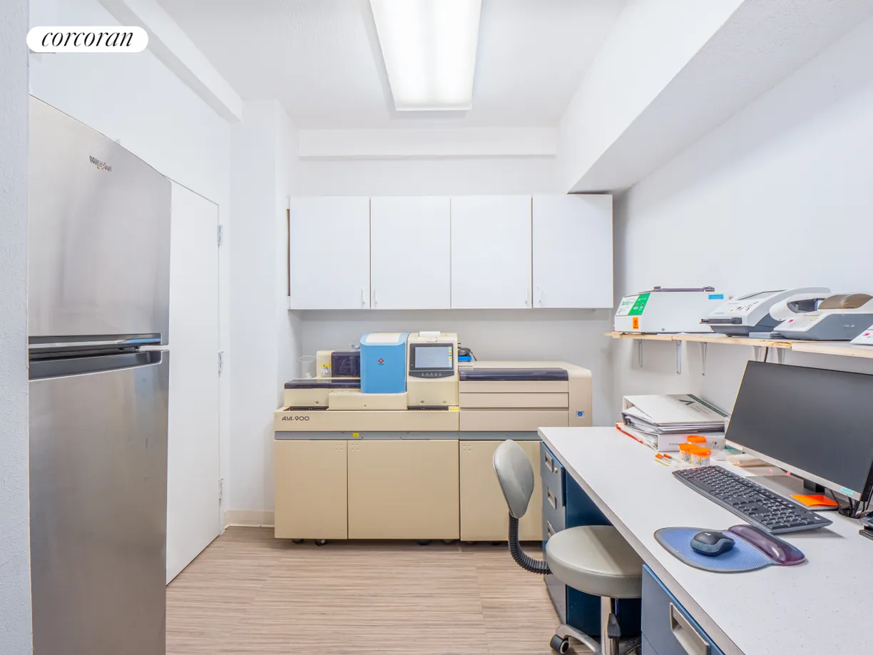 New York City Real Estate | View 64 East 86th Street, 1A | room 1