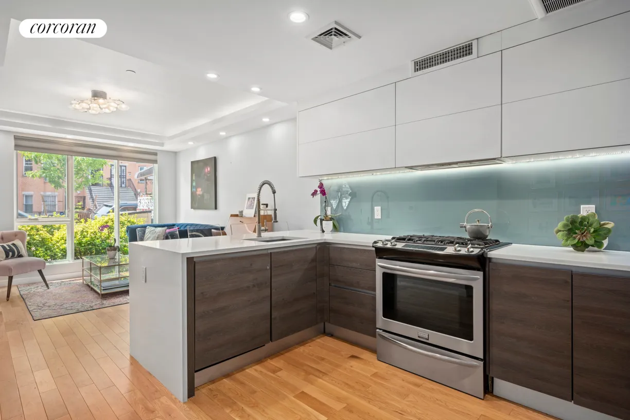 New York City Real Estate | View 169 Lexington Avenue, 1 | Kitchen