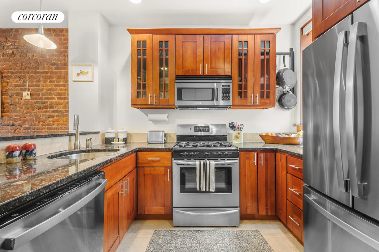 New York City Real Estate | View 658 Park Place, 6 | room 2