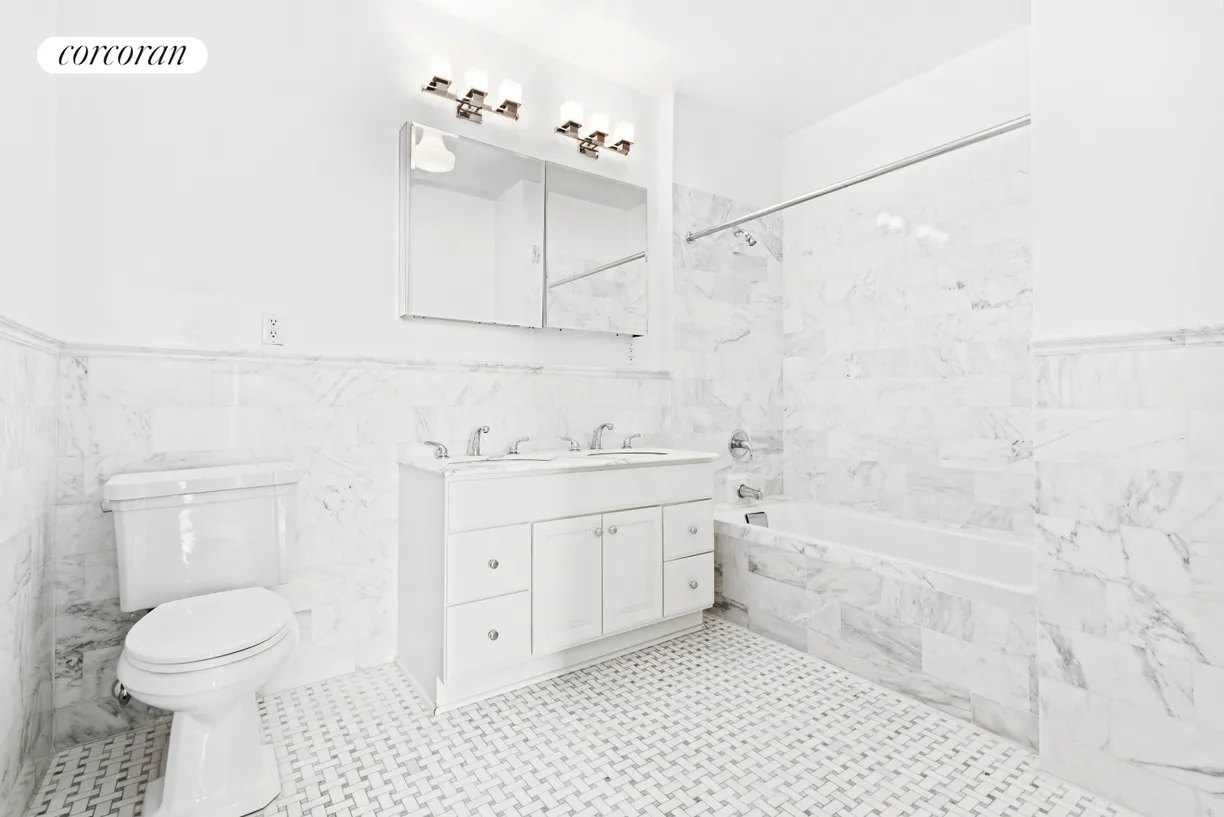 New York City Real Estate | View 57 West 75th Street, 10A | Full Bathroom | View 6