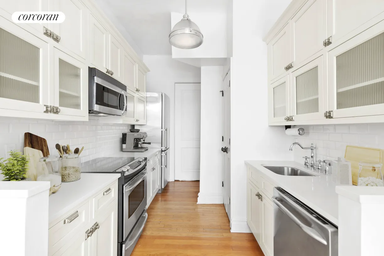 New York City Real Estate | View 57 West 75th Street, 10A | Kitchen | View 4