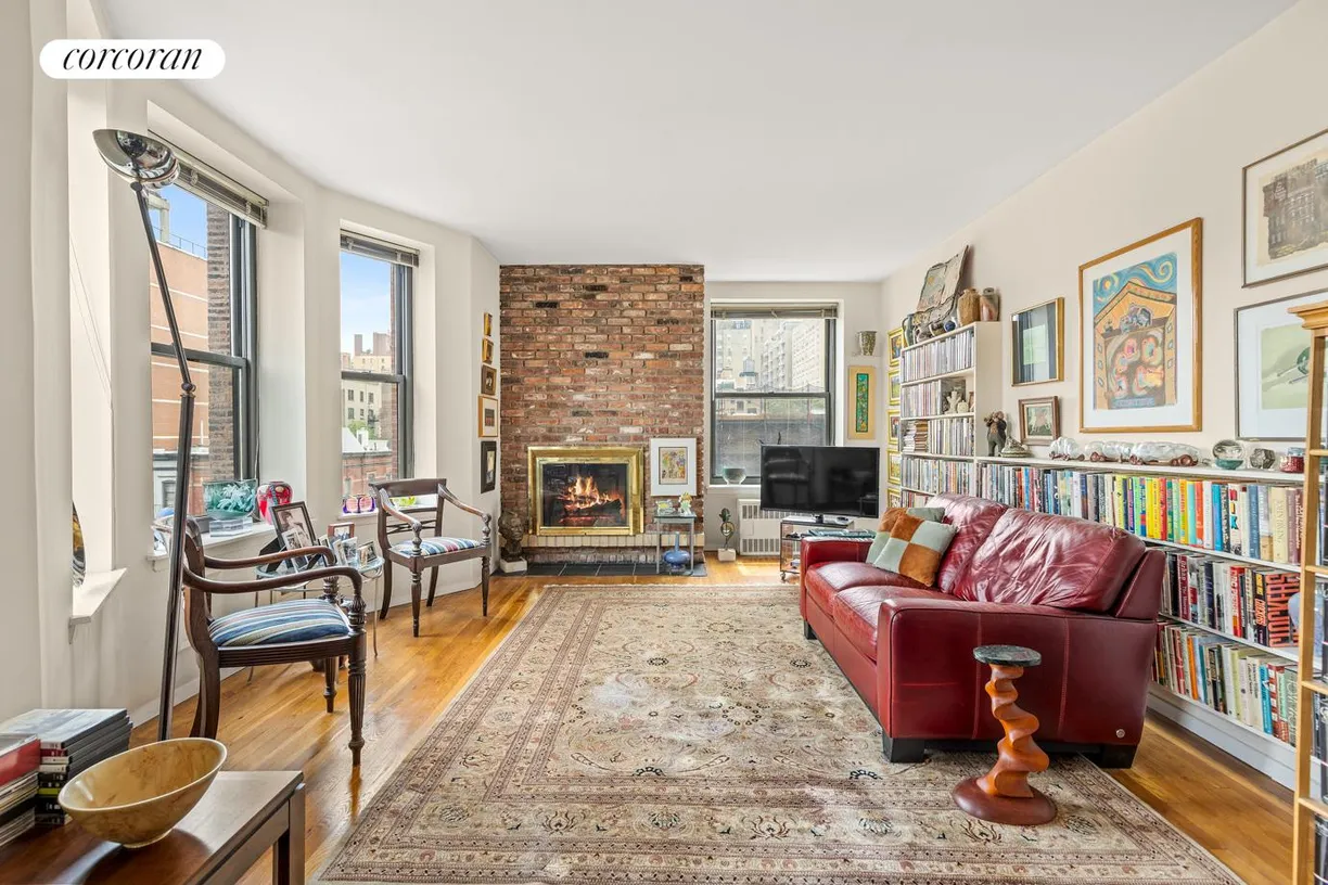 New York City Real Estate | View 101 West 81st Street, 615/616 | Living Room