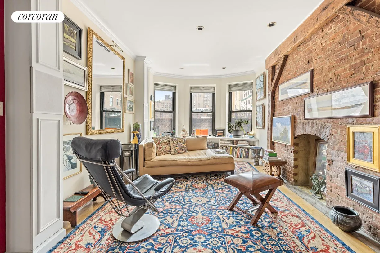 New York City Real Estate | View 101 West 81st Street, 615/616 | Sitting Room / Bedroom