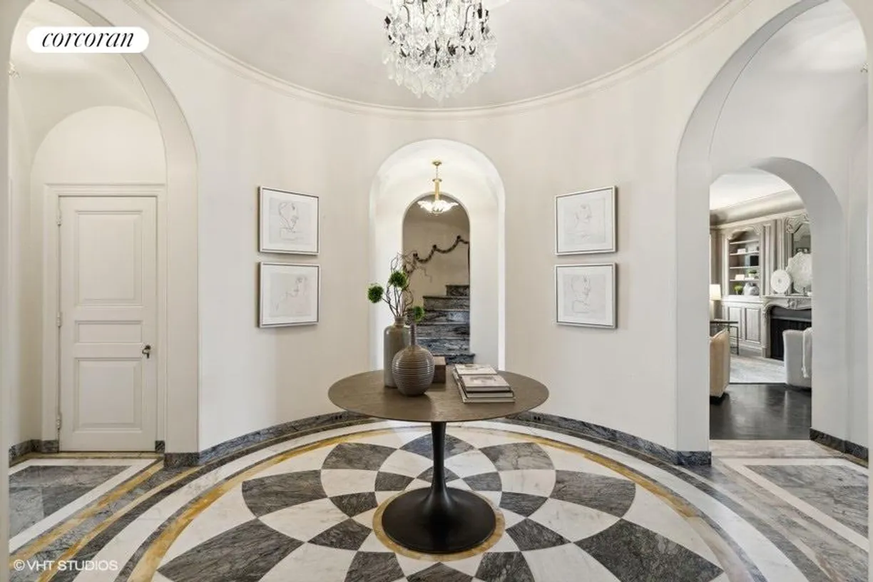 Other US Real Estate | View 1325 North Astor Street, 13 | room 2
