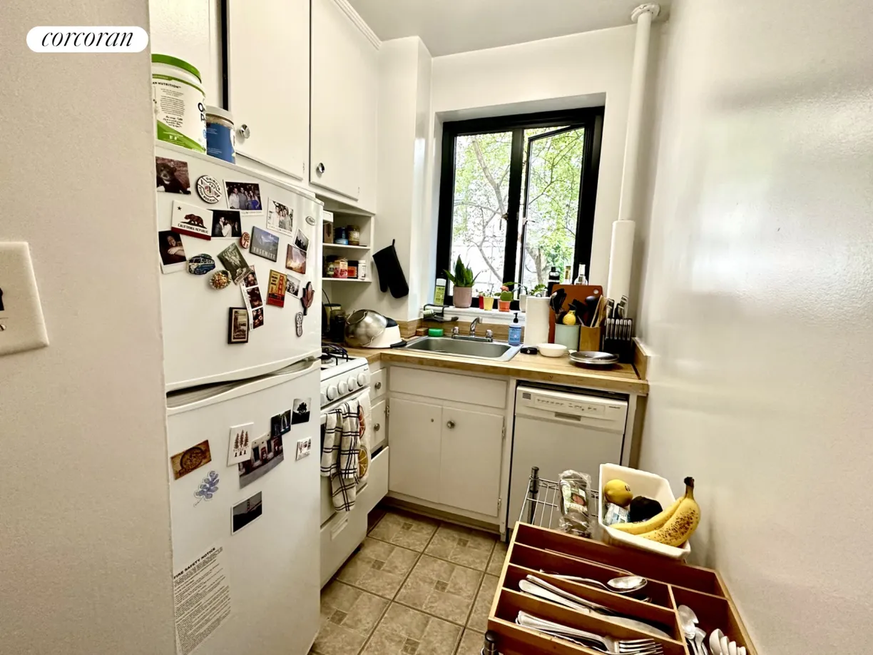 New York City Real Estate | View 100 Remsen Street, 1D | Kitchen