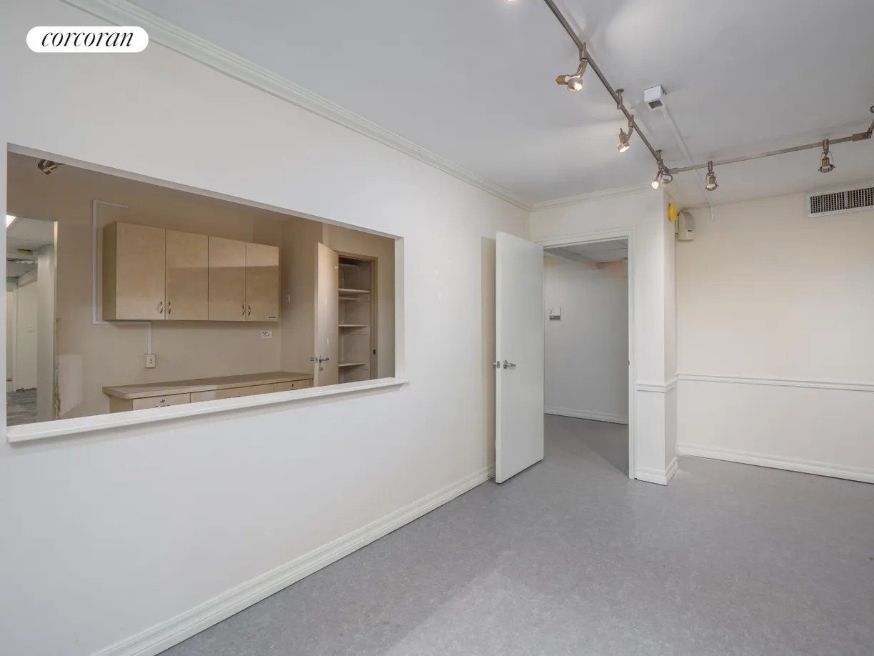 New York City Real Estate | View 333 East 34th Street, 1ABC | room 2