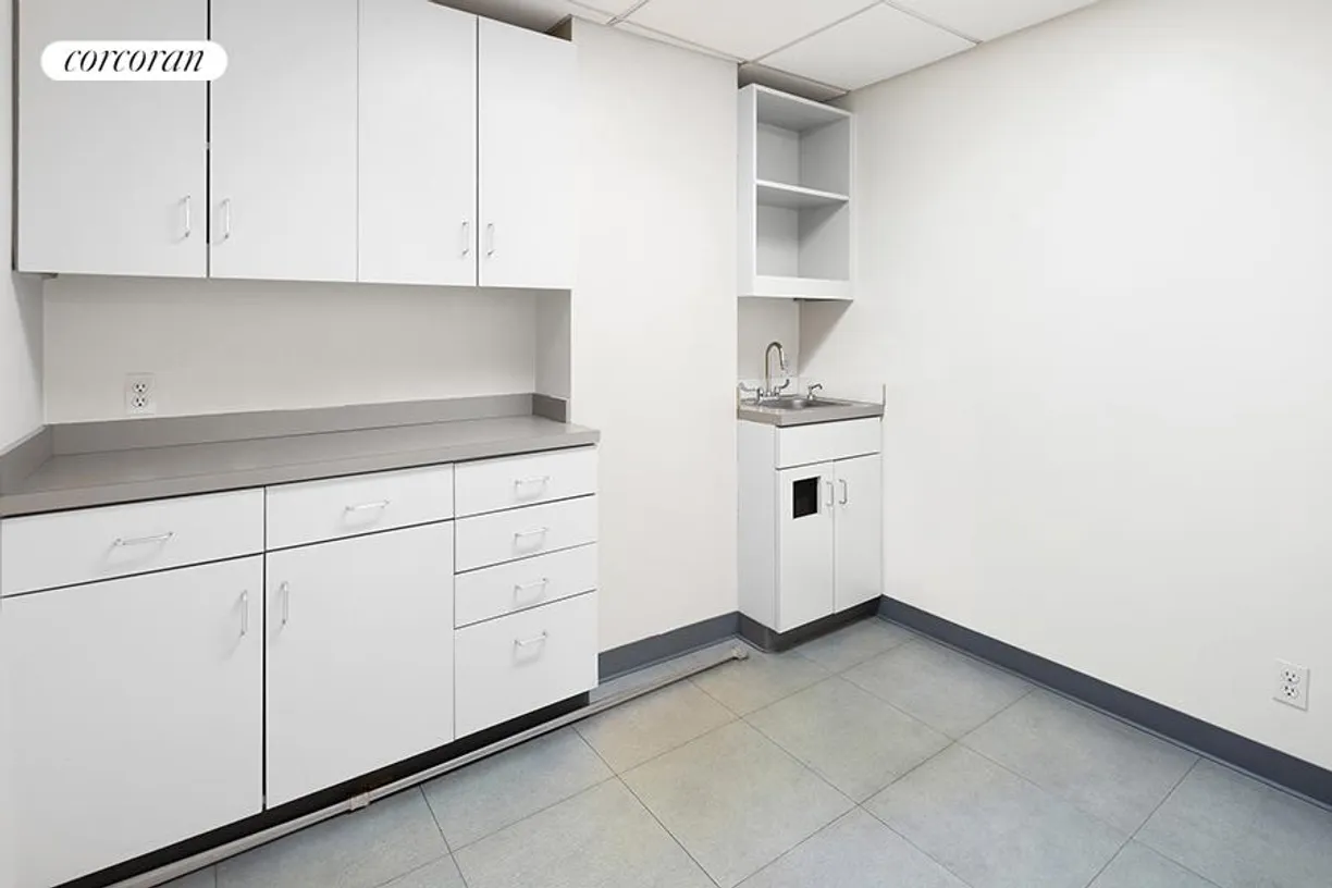 New York City Real Estate | View 123 West 86th Street, G | room 1