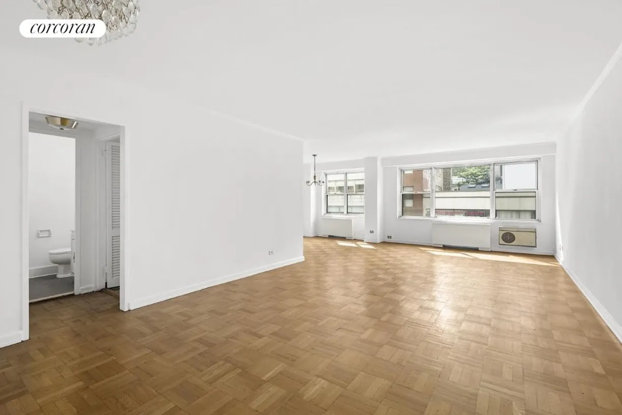 New York City Real Estate | View 150 East 61st Street, 3D | 1 Bed, 1 Bath