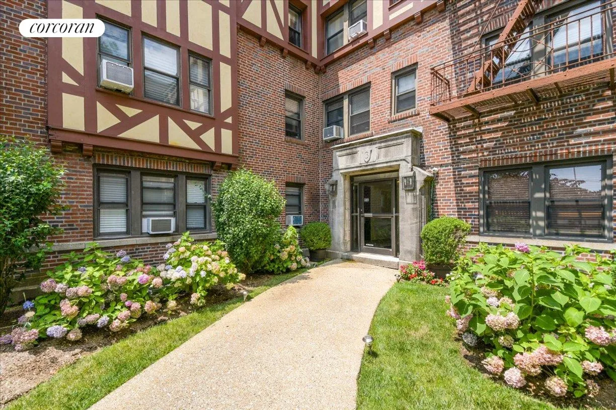 Other US Real Estate | View 604 Tompkins Avenue, C16 | room 1