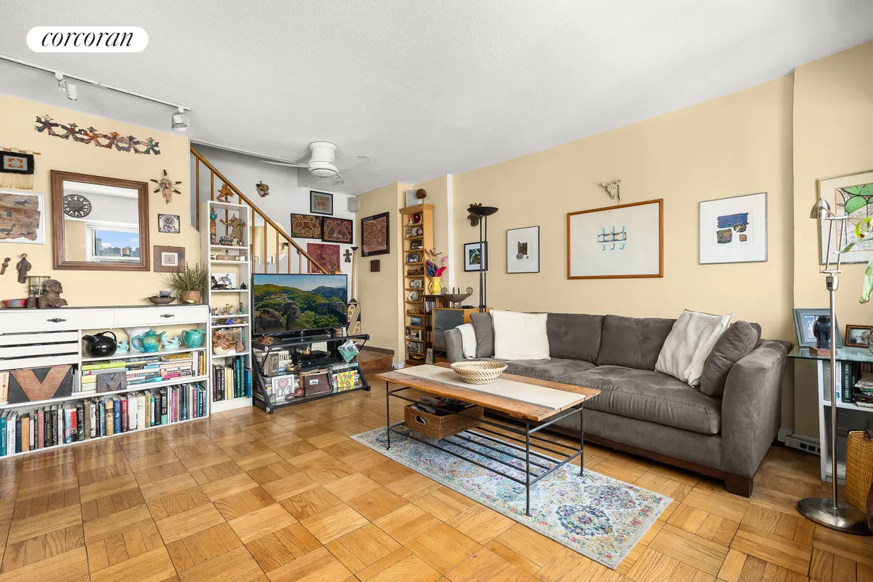 New York City Real Estate | View 609 Columbus Avenue, 18D | room 1