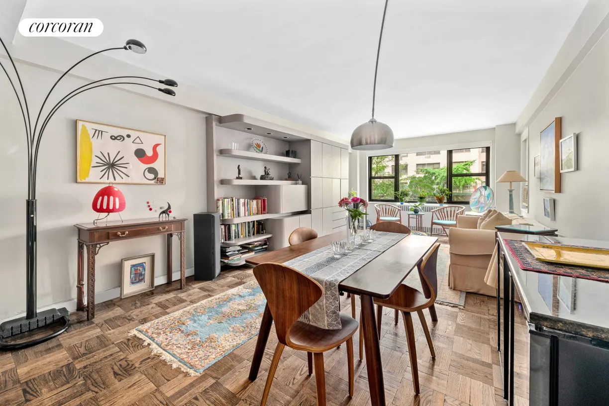 New York City Real Estate | View 425 East 79th Street, 2L | 1 Bed, 1 Bath