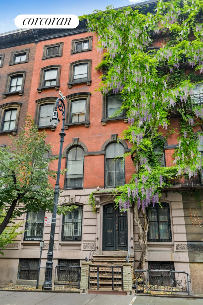 New York City Real Estate | View 35 Stuyvesant Street | 1 Bath