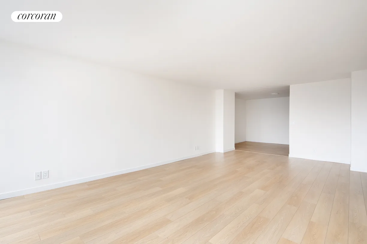 New York City Real Estate | View 800 Fifth Avenue, 9F | room 1