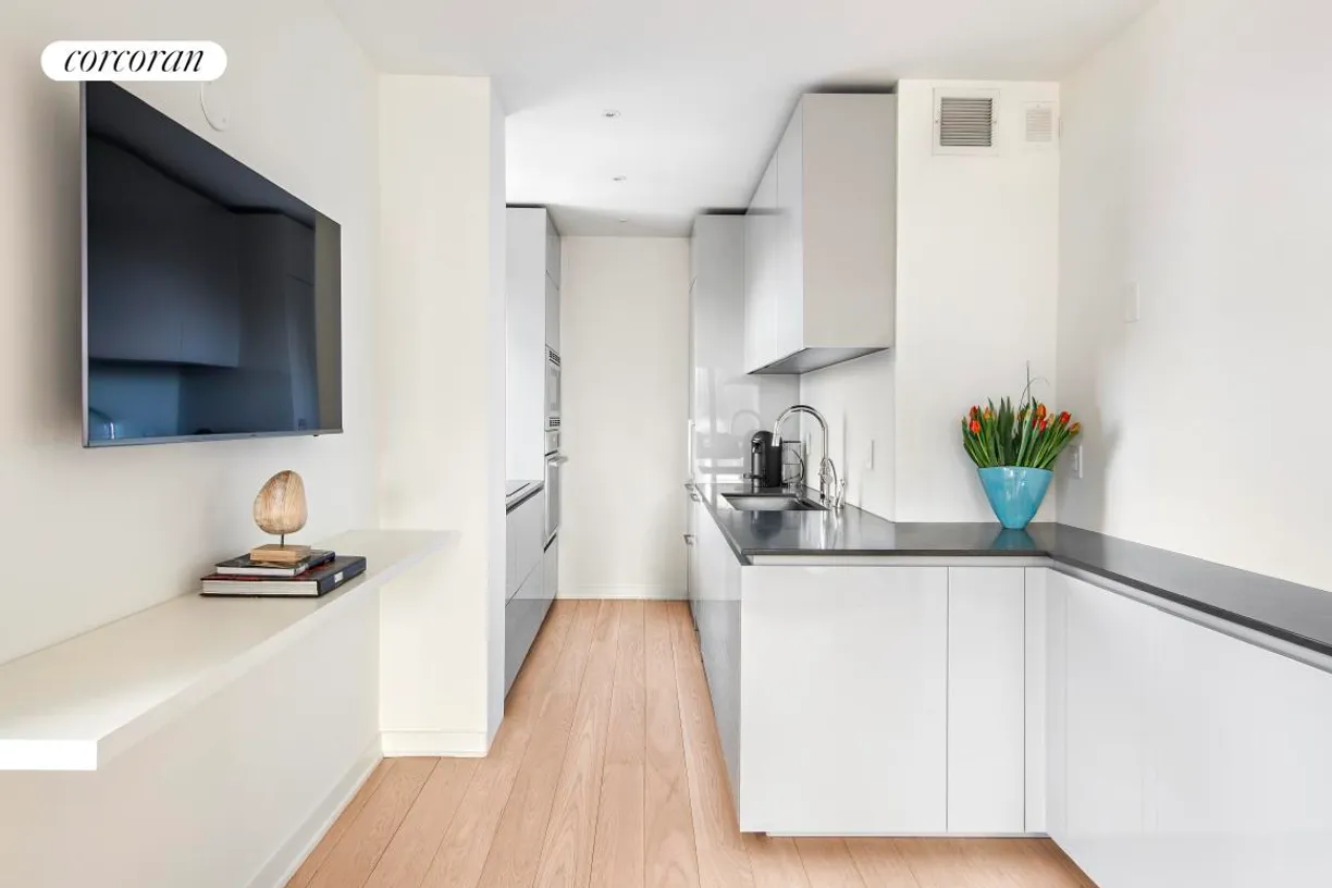 New York City Real Estate | View 167 East 61st Street, 27C | room 2