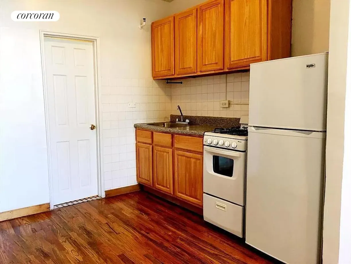 New York City Real Estate | View 131 Columbia Street, A1 | 1 Bath