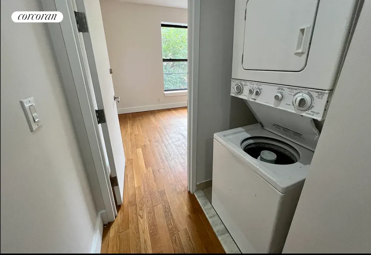 New York City Real Estate | View 30 Claver Place, 3L | room 2