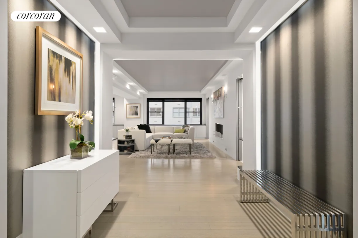 New York City Real Estate | View 1025 Fifth Avenue, 5ES | 3 Beds, 3 Baths