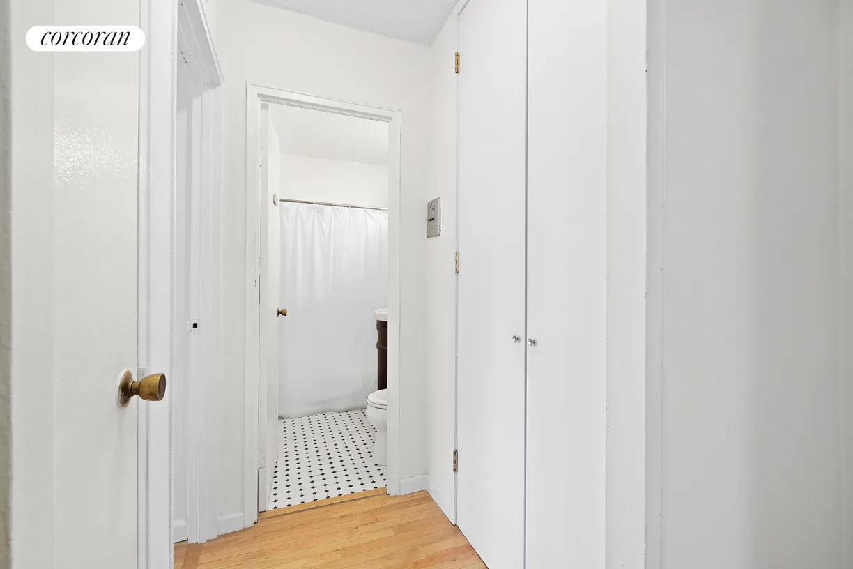 New York City Real Estate | View 77 East 12th Street, 15H | Full Bathroom