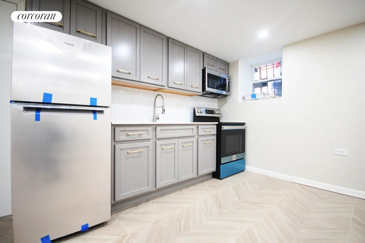 New York City Real Estate | View 293 East 51st Street | room 2