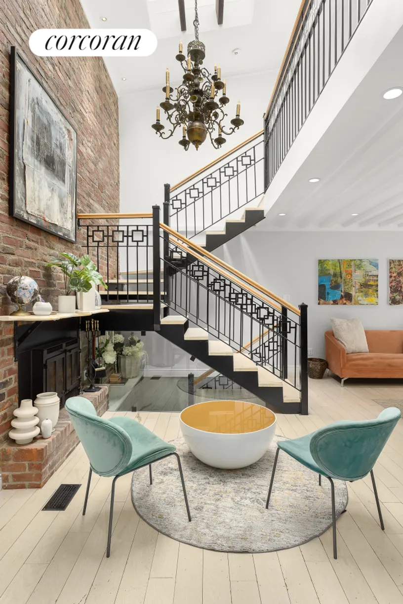 New York City Real Estate | View 405 West 44th Street, CARRHOUSE | room 2