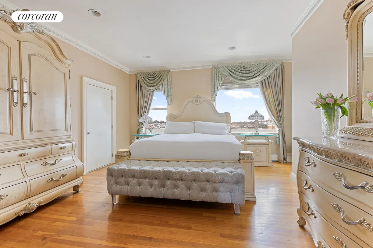 New York City Real Estate | View 444 12th Street, PHE | room 2