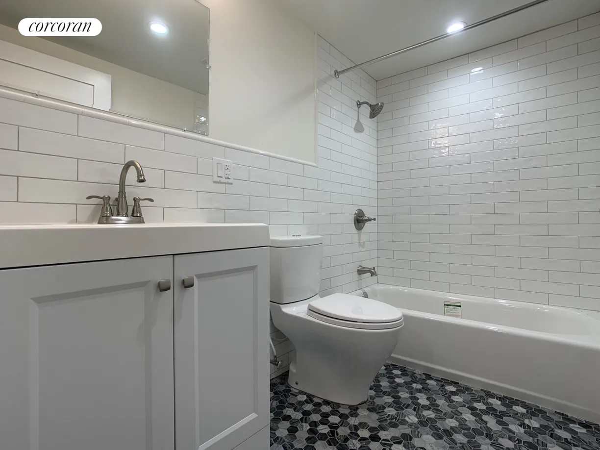 New York City Real Estate | View 102 Madison Street | room 2