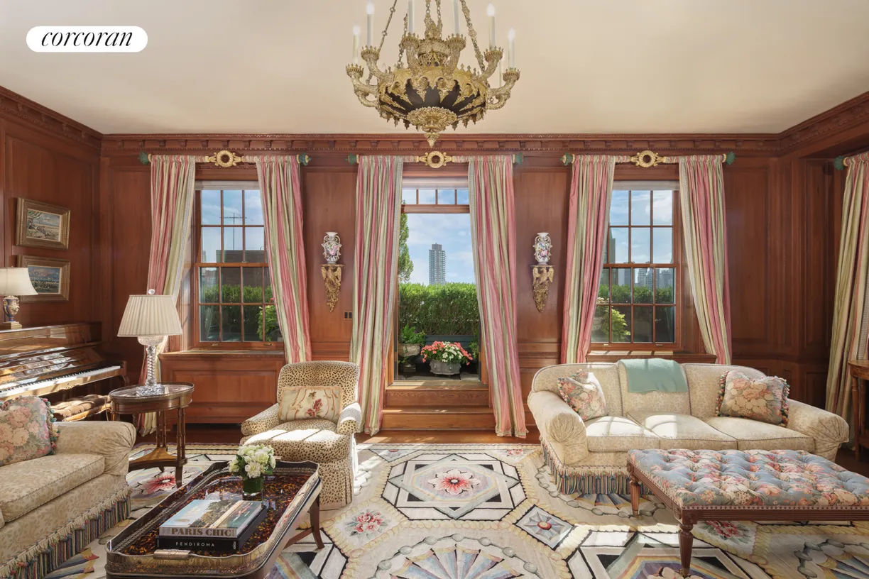 New York City Real Estate | View 895 Park Avenue, PHC | 6 Beds, 5 Baths