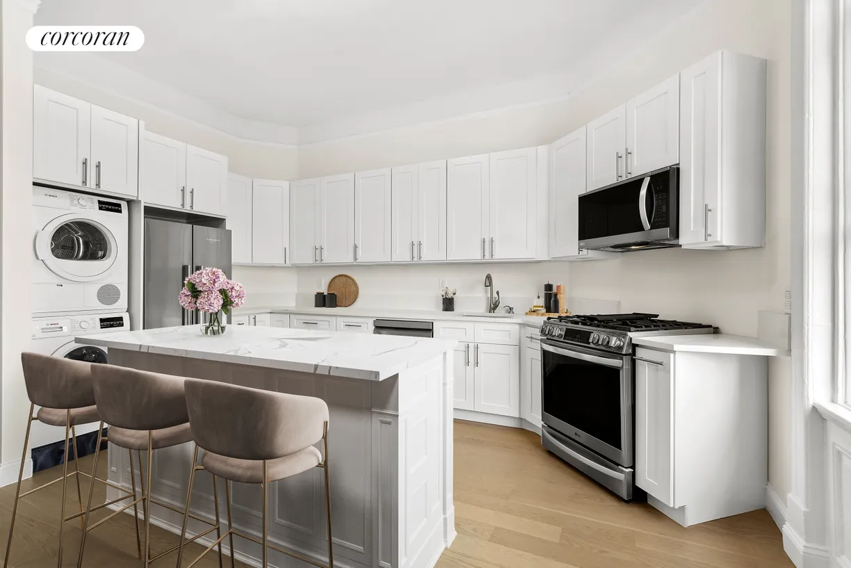 New York City Real Estate | View 321 Columbus Avenue, 9F | Kitchen