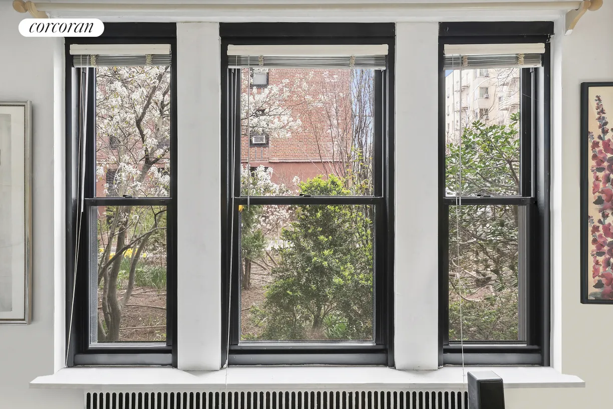 New York City Real Estate | View 70 Park Terrace West, E12 | room 2